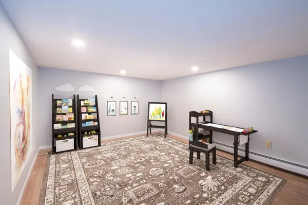 $964,999 | 172 B Annabessacook Road, Winthrop, ME 04364
