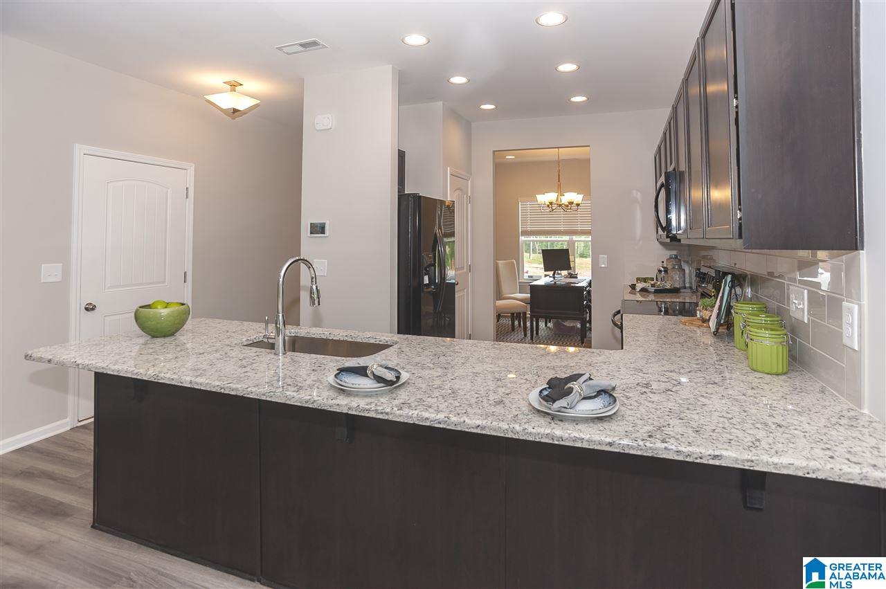 474 Meadow Way Jasper, AL 35504 - Photo 12 of 37