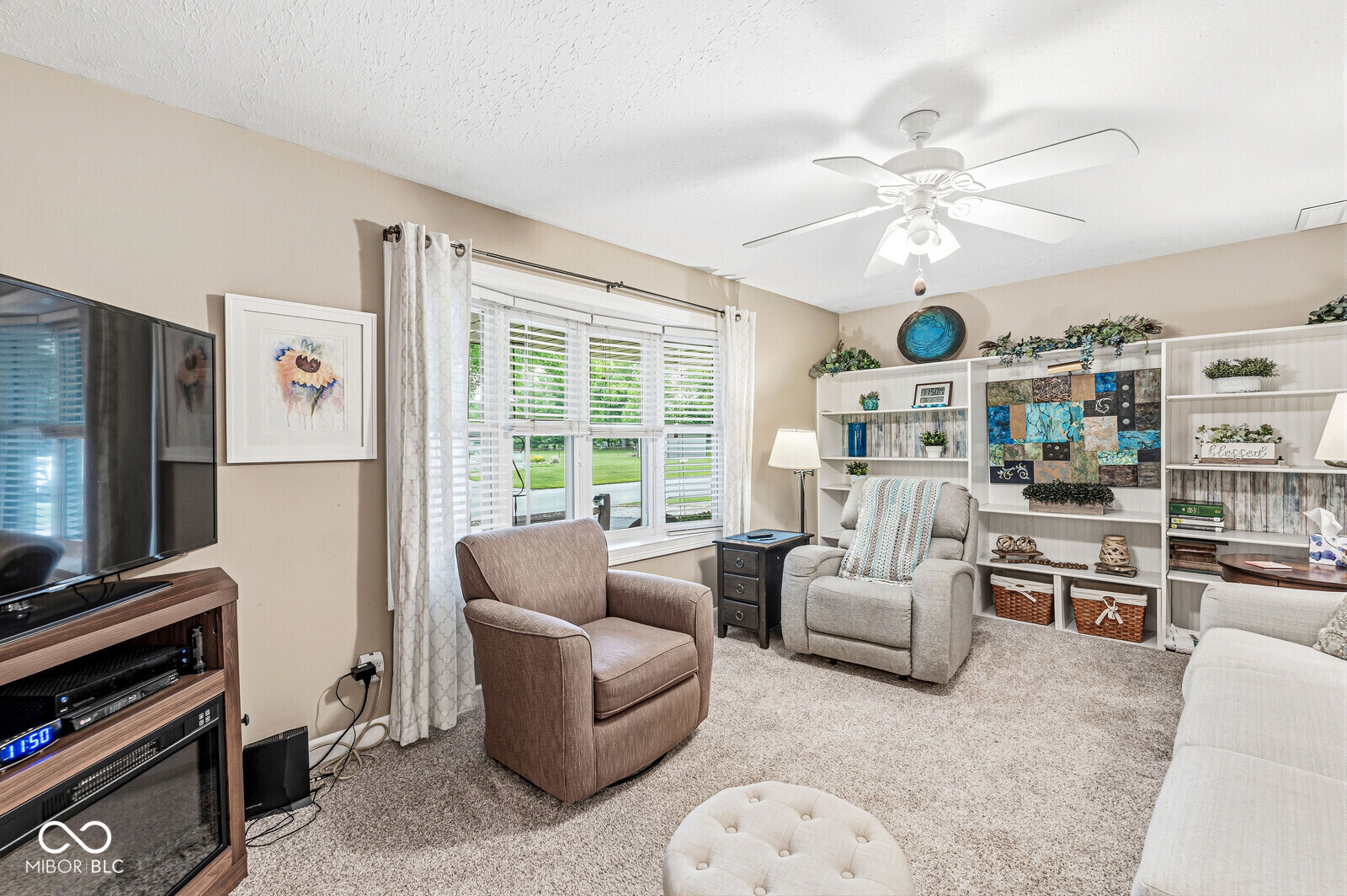 6481 Walnut Way Brownsburg, IN 46112 - Photo 8 of 32