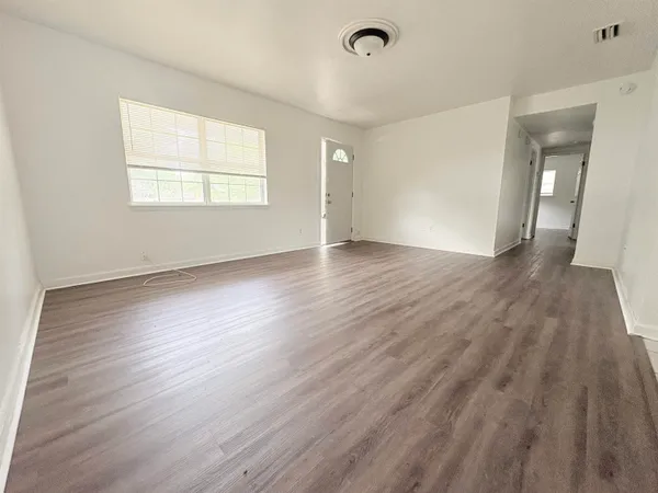 $1,550 | 809 Briandav Street, Tallahassee, FL 32305