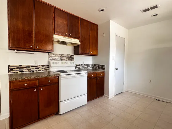 $1,550 | 809 Briandav Street, Tallahassee, FL 32305