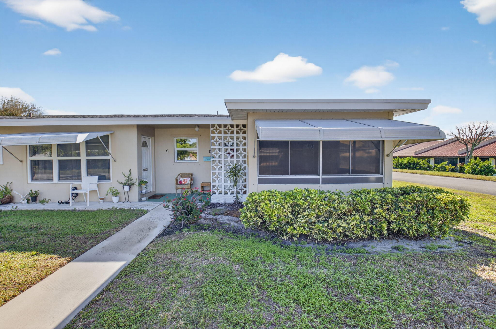 270 High Point Court, Unit D Boynton Beach, FL 33435 - Photo 2 of 41 2-web-or-mls-DSC_1051