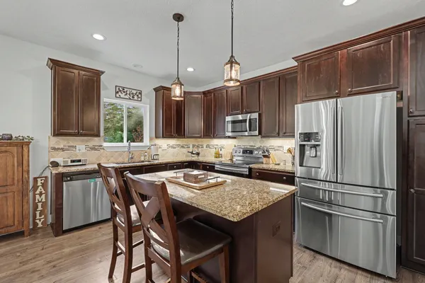 $437,000 | 5193 Grand River Circle, Jackson, MI 49201
