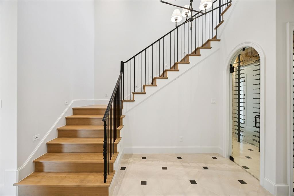 1847 Broken Bend Drive Westlake, TX 76262 - Photo 27 of 40