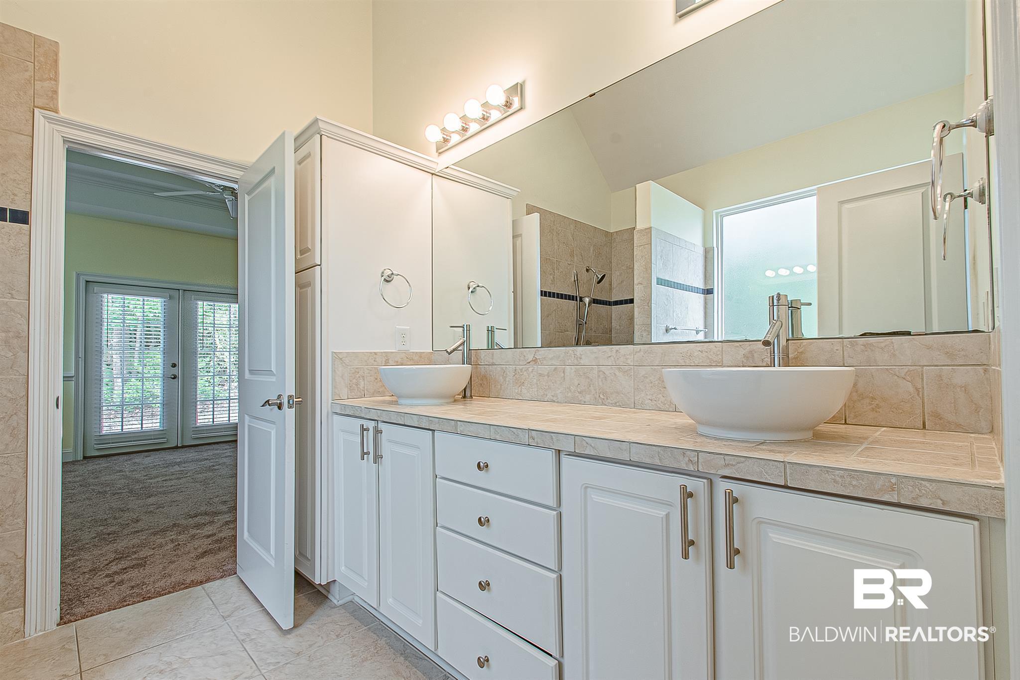 19970 Bunker Loop Fairhope, AL 36532 - Photo 21 of 32