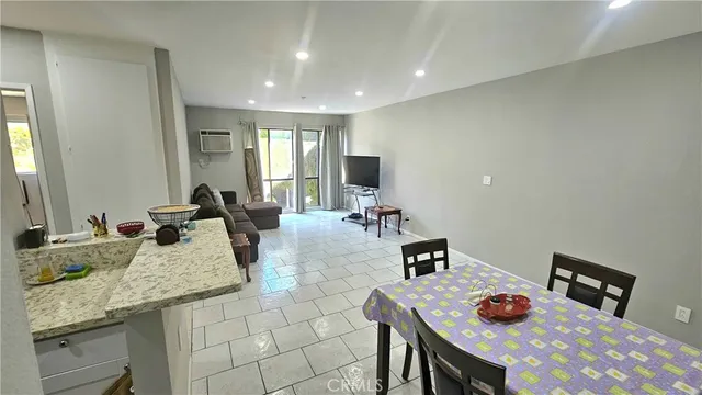 $309,900 | 17900 Sherman Way, Unit 226, Reseda, CA 91335