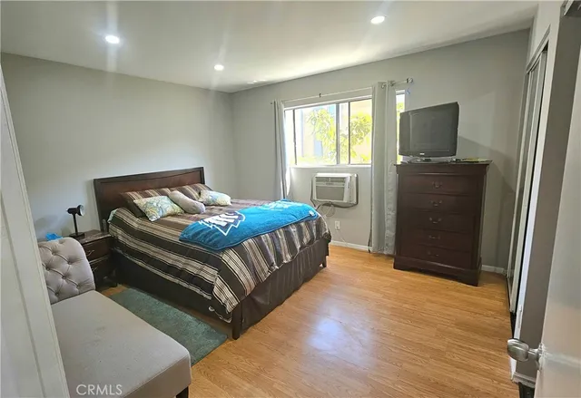 $309,900 | 17900 Sherman Way, Unit 226, Reseda, CA 91335