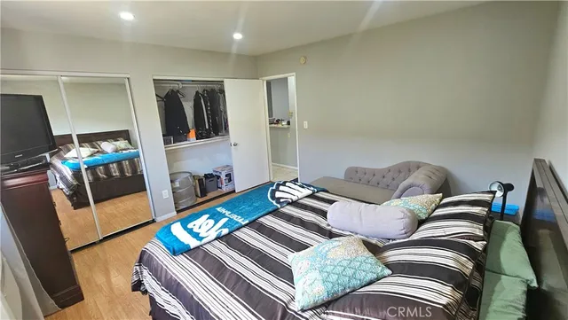 $309,900 | 17900 Sherman Way, Unit 226, Reseda, CA 91335