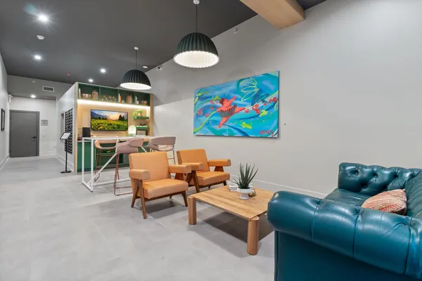 $2,280 | 4513 North Clark Street, Unit 304, Chicago, IL 60640