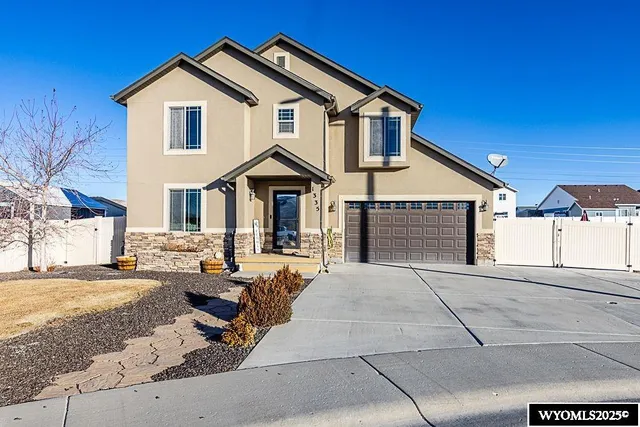 $492,500 | 1335 Pronghorn Drive, Rock Springs, WY 82901