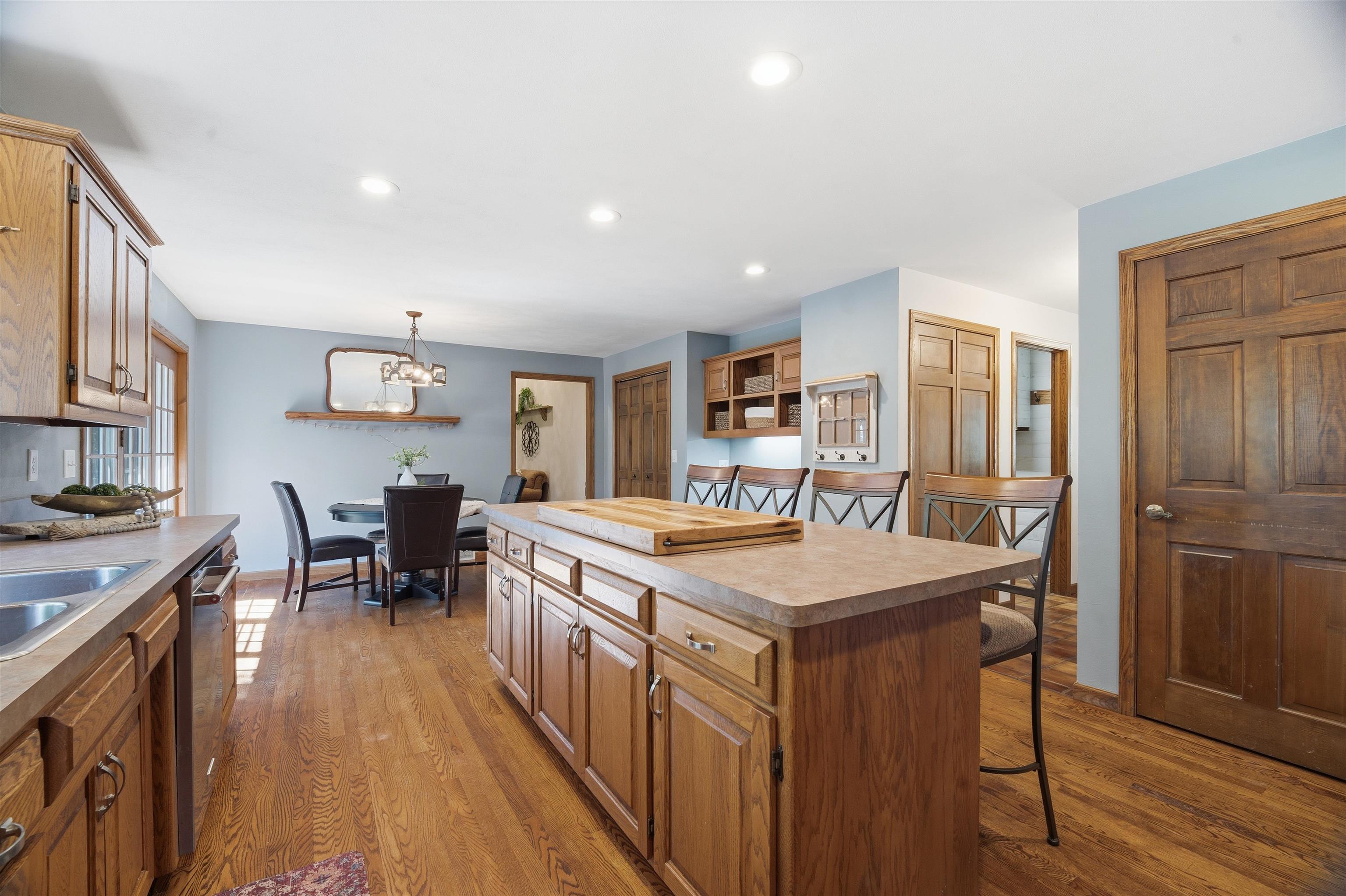 506 South Covenant Lane Appleton, WI 54915 - Photo 10 of 34