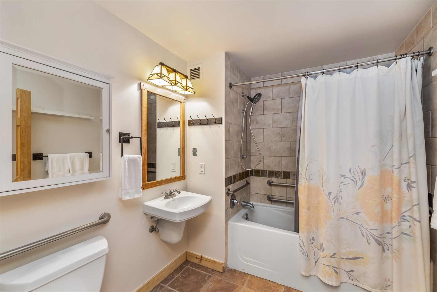 910 Copper Road, Unit 226 Frisco, CO 80443 - Photo 10 of 27 Gallery Image 10