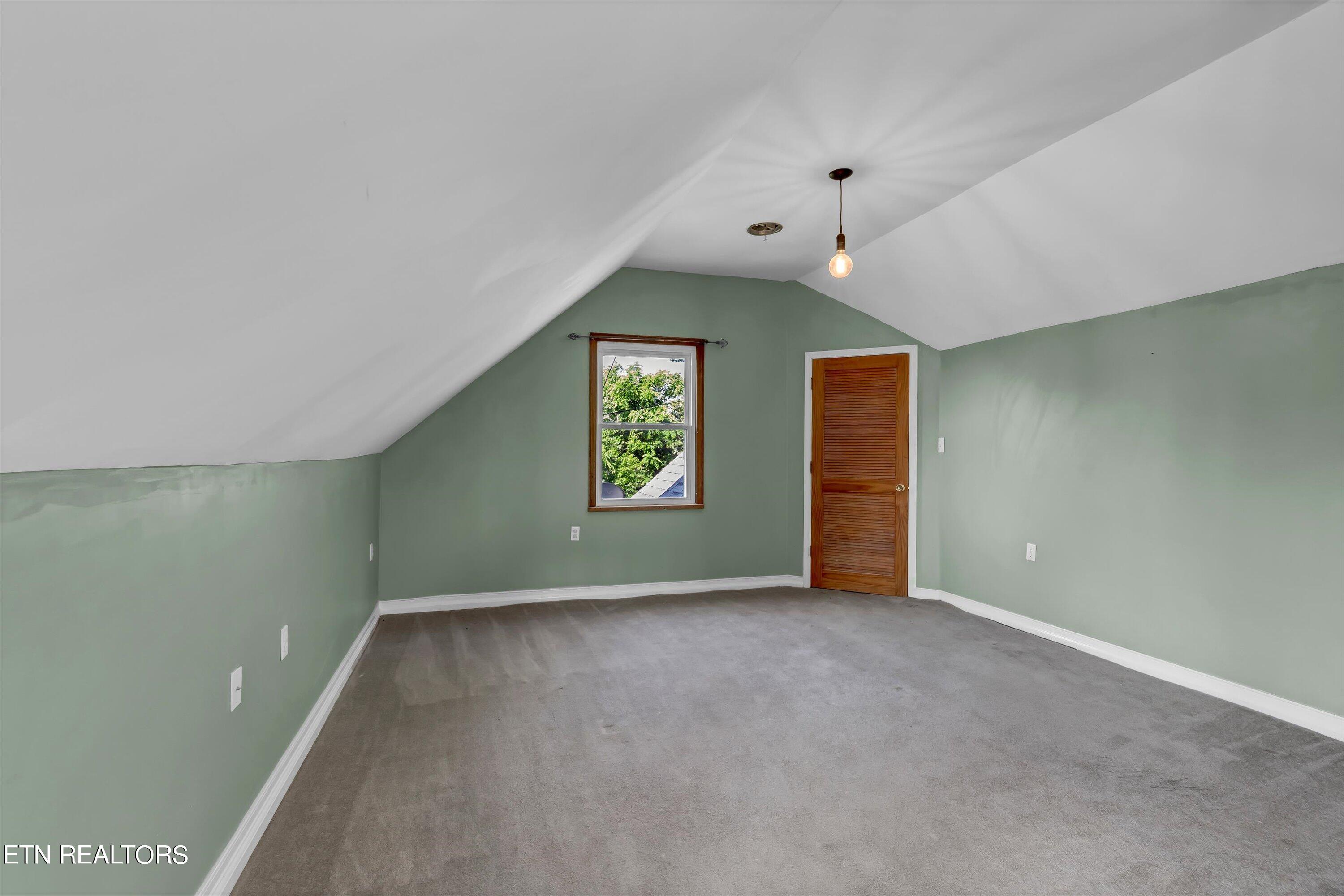 3610 Buffat Mill Road Knoxville, TN 37914 - Photo 17 of 31 Master Bedroom