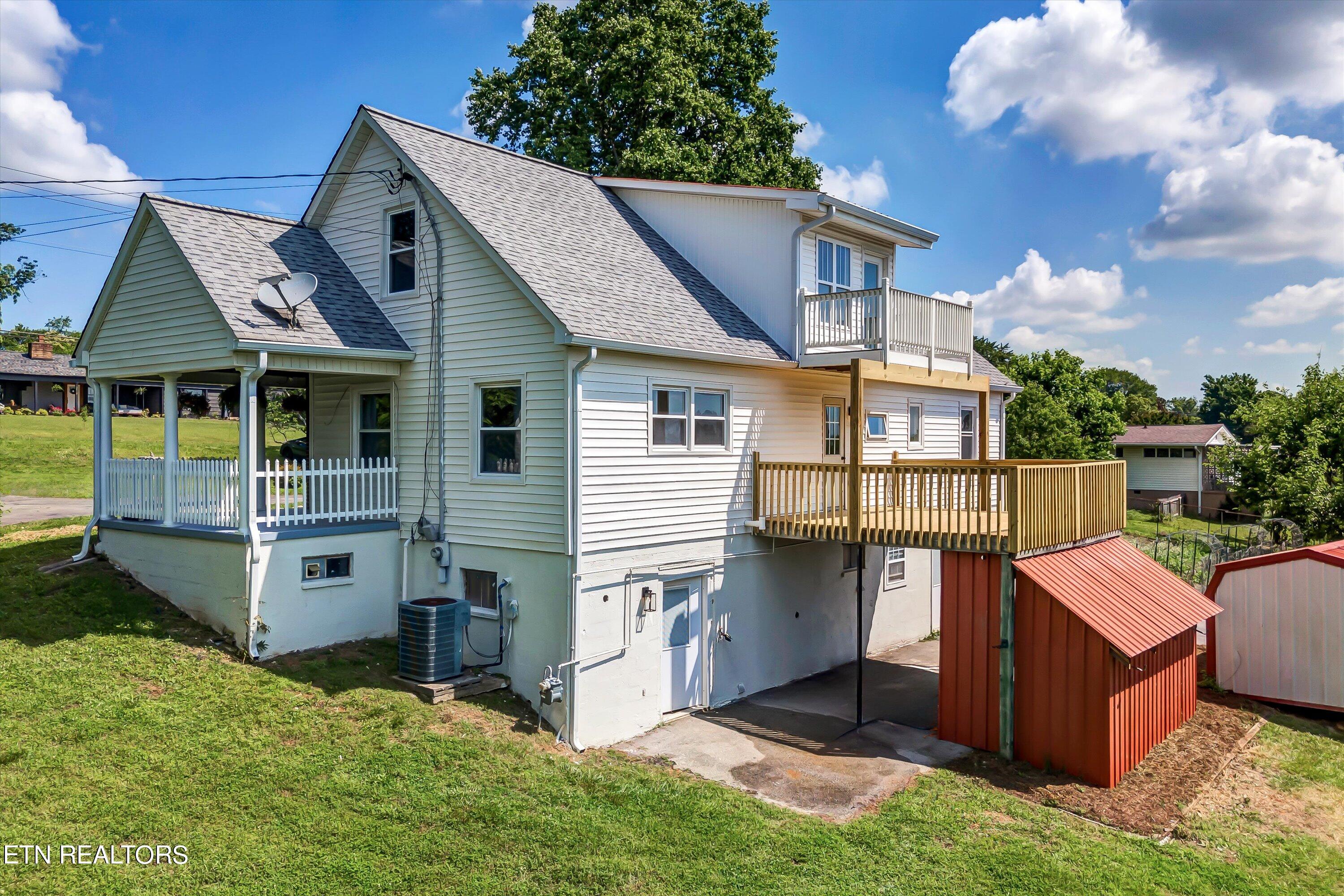 3610 Buffat Mill Road Knoxville, TN 37914 - Photo 26 of 31 Back Of House