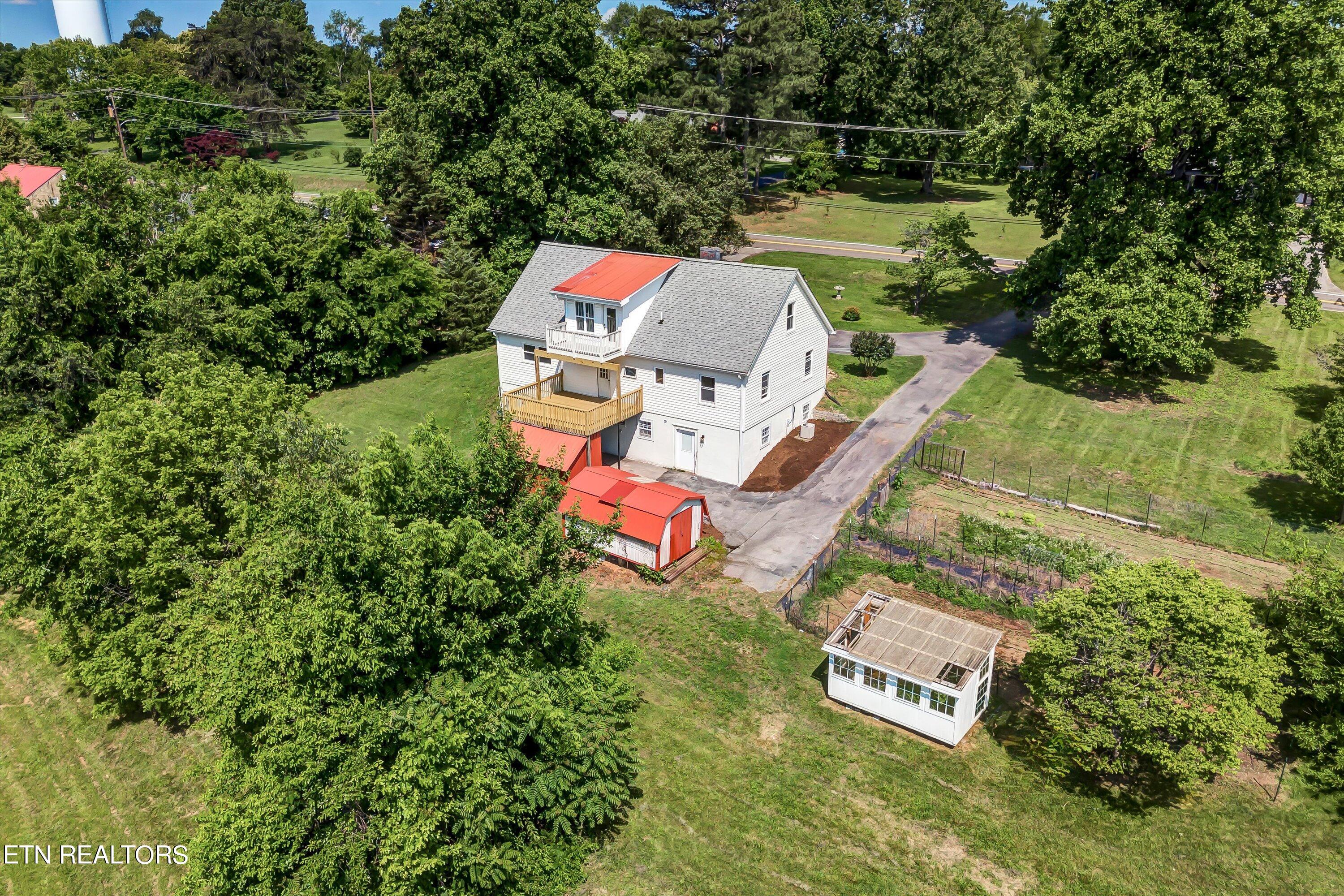 3610 Buffat Mill Road Knoxville, TN 37914 - Photo 28 of 31 Back Of House