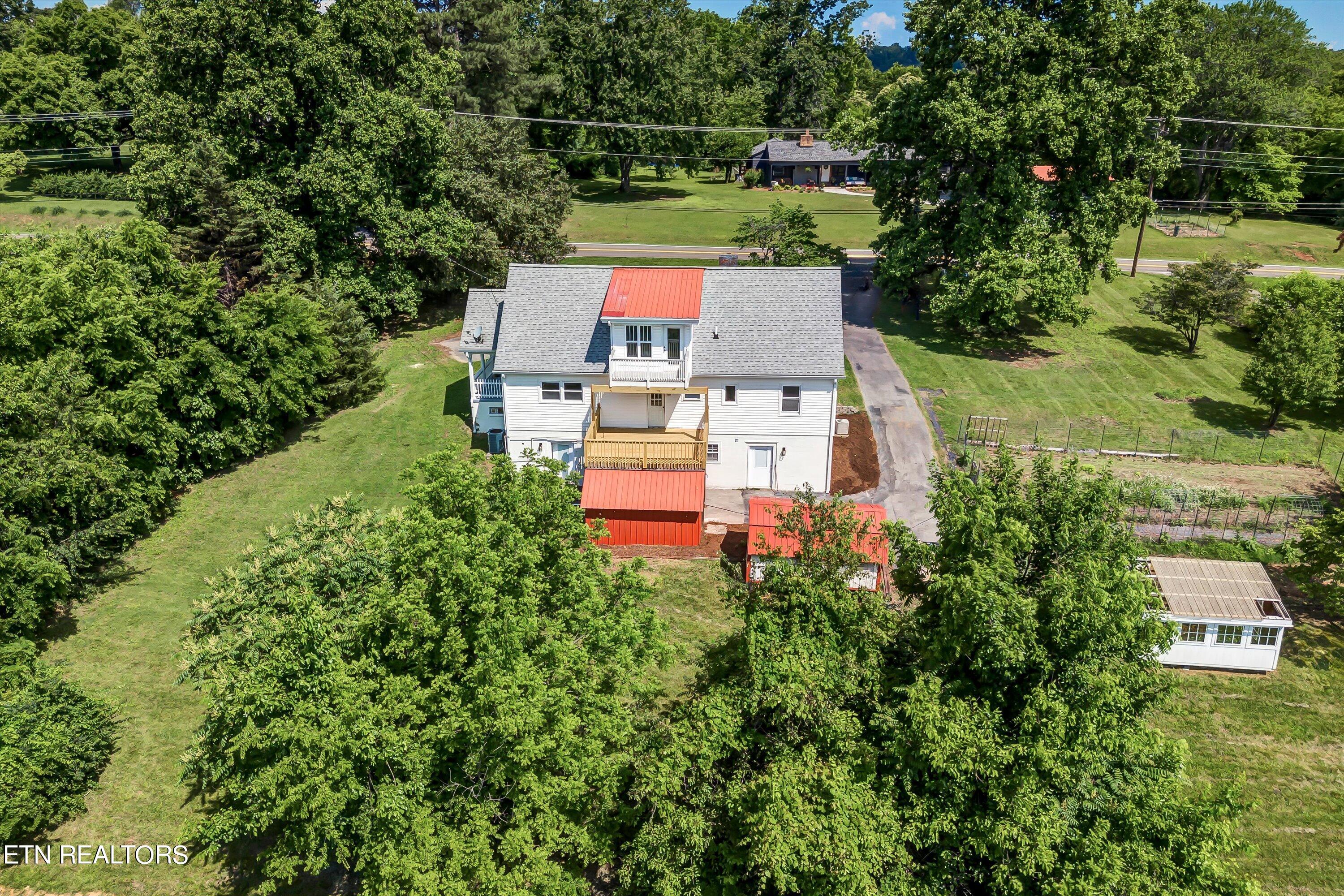 3610 Buffat Mill Road Knoxville, TN 37914 - Photo 29 of 31 Back Of House