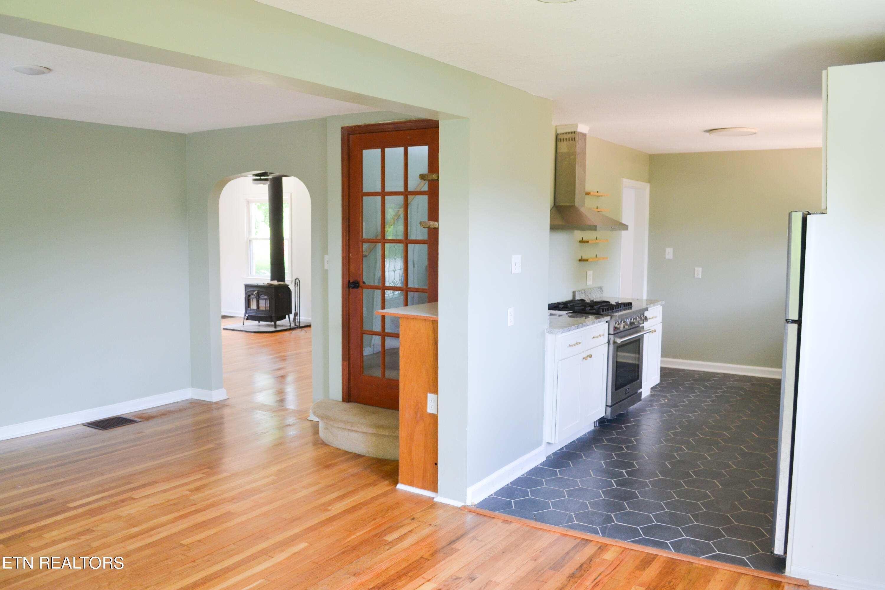3610 Buffat Mill Road Knoxville, TN 37914 - Photo 6 of 31 DSC_0004