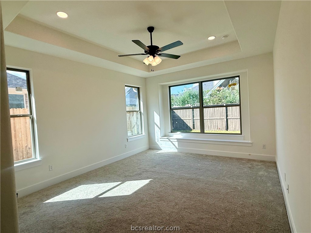 5074 Acadia Loop Bryan, TX 77802 - Photo 4 of 13 Gallery Image 4