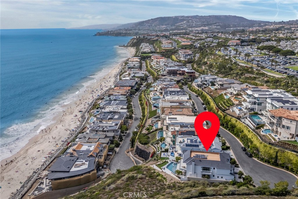 1 Beach View Avenue Dana Point, CA 92629 - Photo 41 of 42 an aerial view of a house with a swimming pool yard and outdoor seating