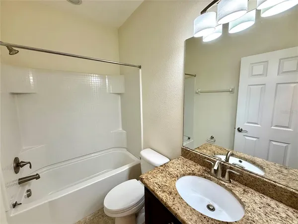 $2,495 | 633 Jetstar Lane, Oldsmar, FL 34677