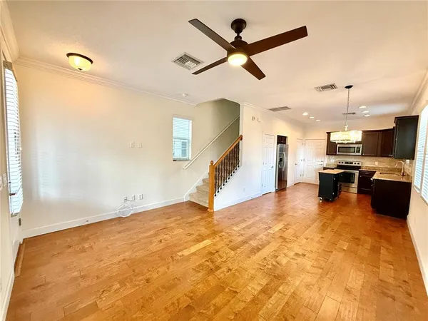 $2,495 | 633 Jetstar Lane, Oldsmar, FL 34677