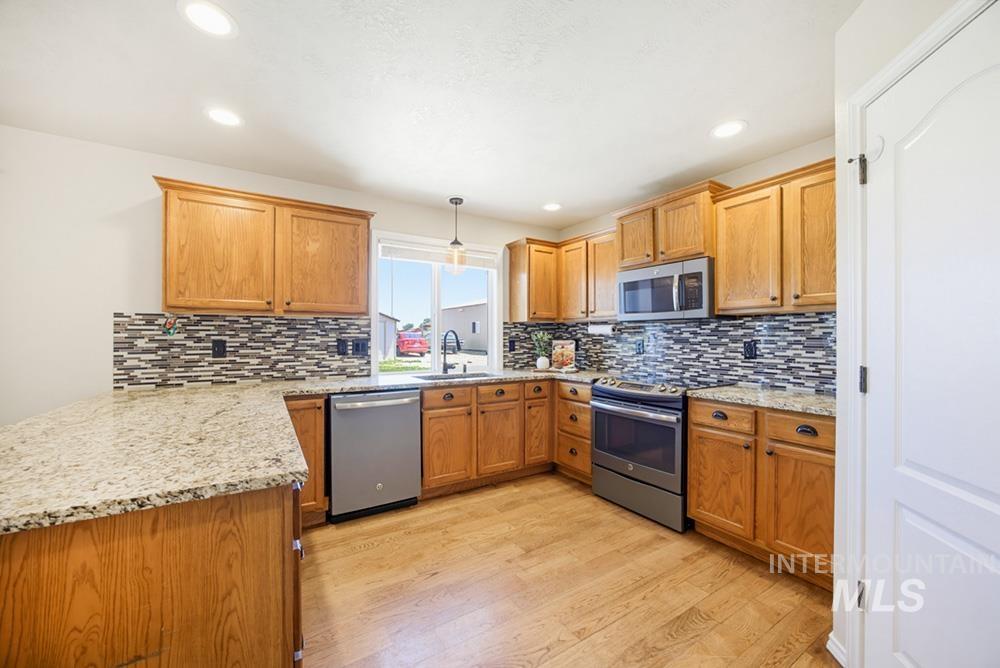 8104 South Happy Valley Road Kuna, ID 83634 - Photo 4 of 25