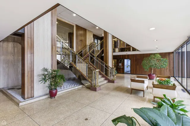 $449,000 | 3200 North Lake Shore Drive, Unit 604, Chicago, IL 60657