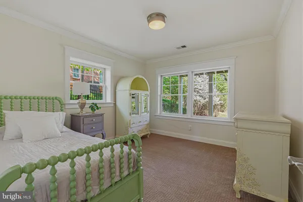 $2,850,000 | 3651 North Harrison Street, Arlington, VA 22207