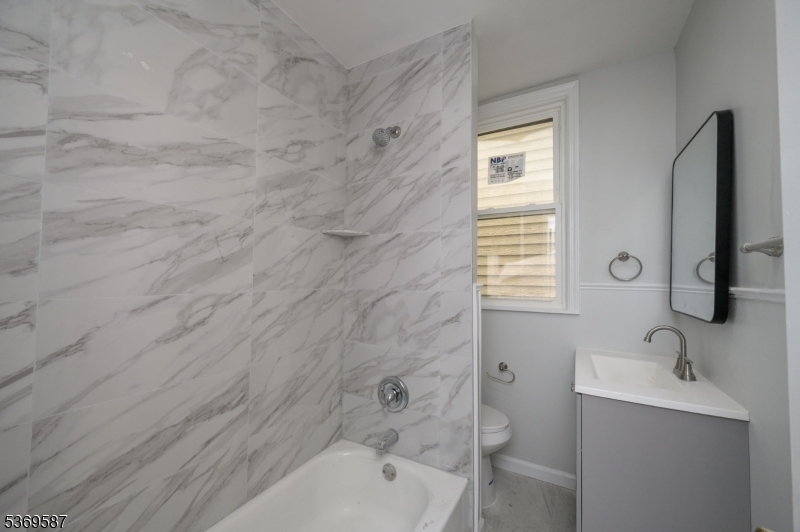 23 Komorn Street, Unit 1 Newark, NJ 07105 - Photo 10 of 14