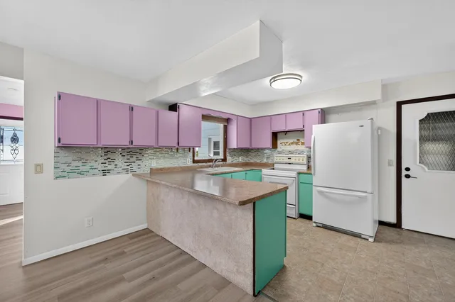 $420,000 | 122 Hillside Circle, New Glarus, WI 53574