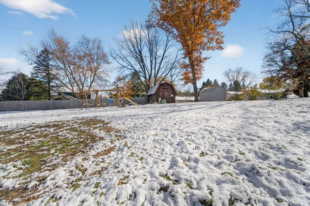 $420,000 | 122 Hillside Circle, New Glarus, WI 53574