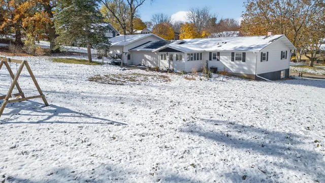 $420,000 | 122 Hillside Circle, New Glarus, WI 53574