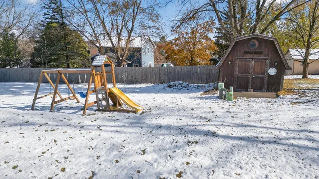 $420,000 | 122 Hillside Circle, New Glarus, WI 53574