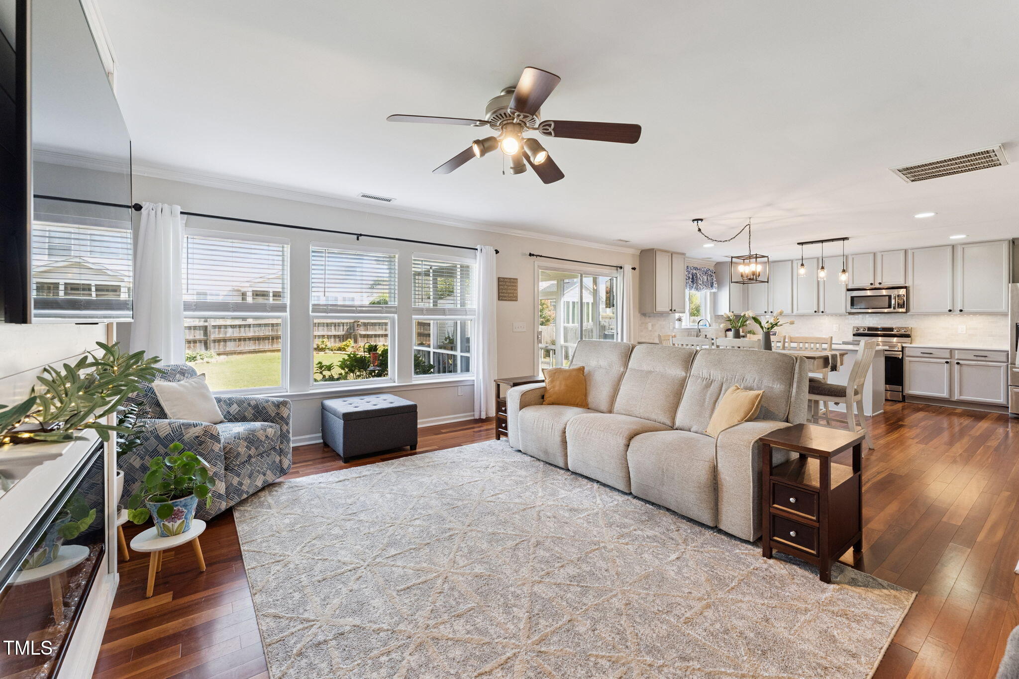 116 Cupp Court Raleigh, NC 27603 - Photo 12 of 32 12-web-or-mls-DSC06513