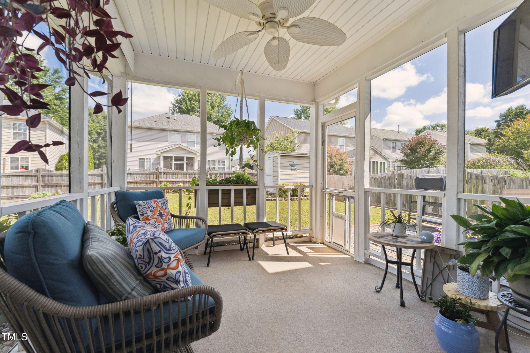 116 Cupp Court Raleigh, NC 27603 - Photo 4 of 32 4-web-or-mls-DSC06681