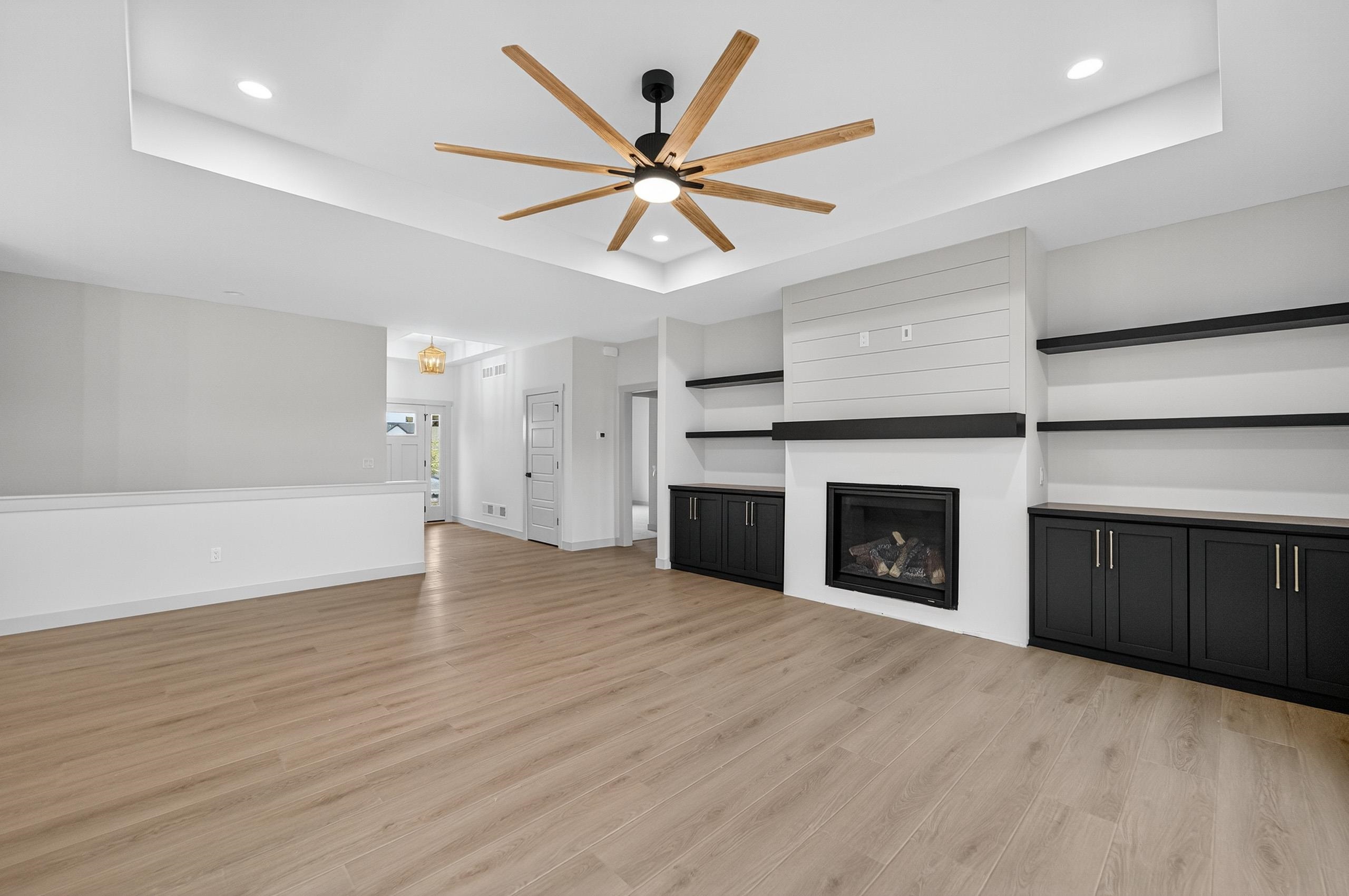 822 Westbridge Waunakee, WI 53597 - Photo 14 of 62