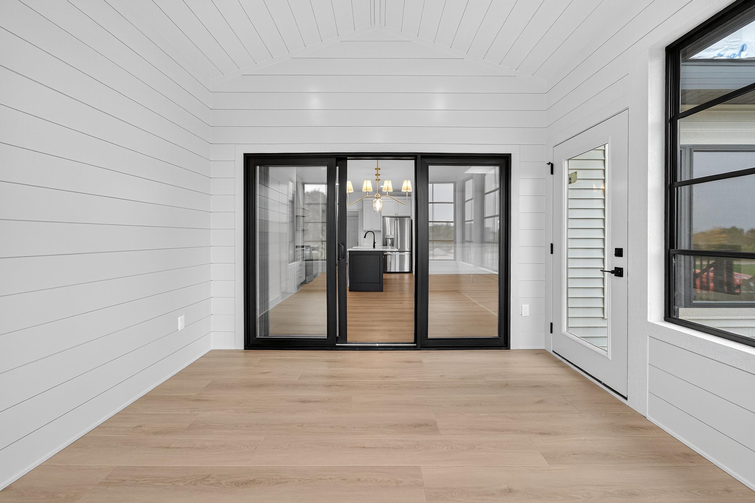 822 Westbridge Waunakee, WI 53597 - Photo 21 of 62