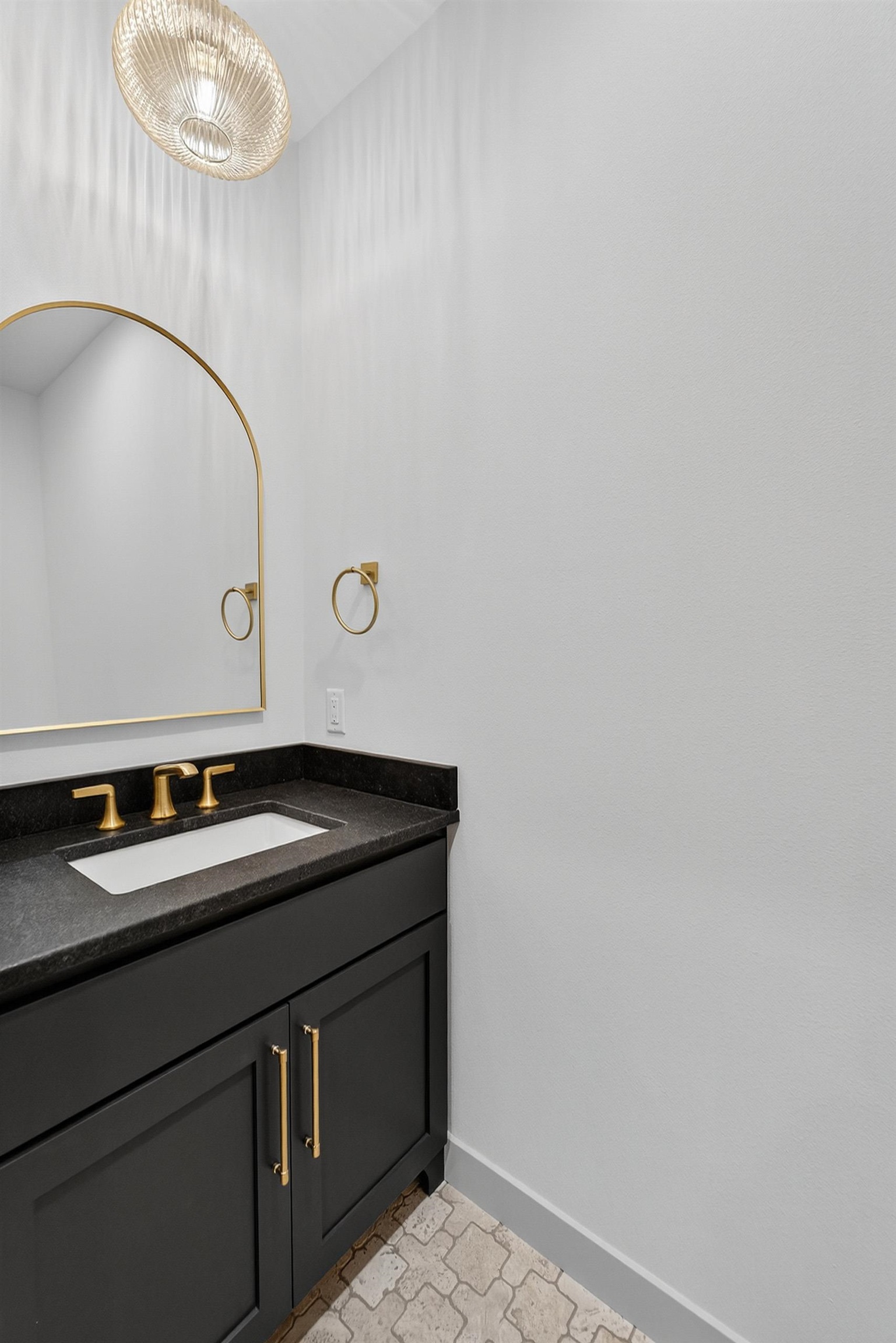 822 Westbridge Waunakee, WI 53597 - Photo 28 of 62