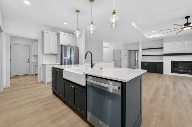 $865,000 | 822 Westbridge, Waunakee, WI 53597