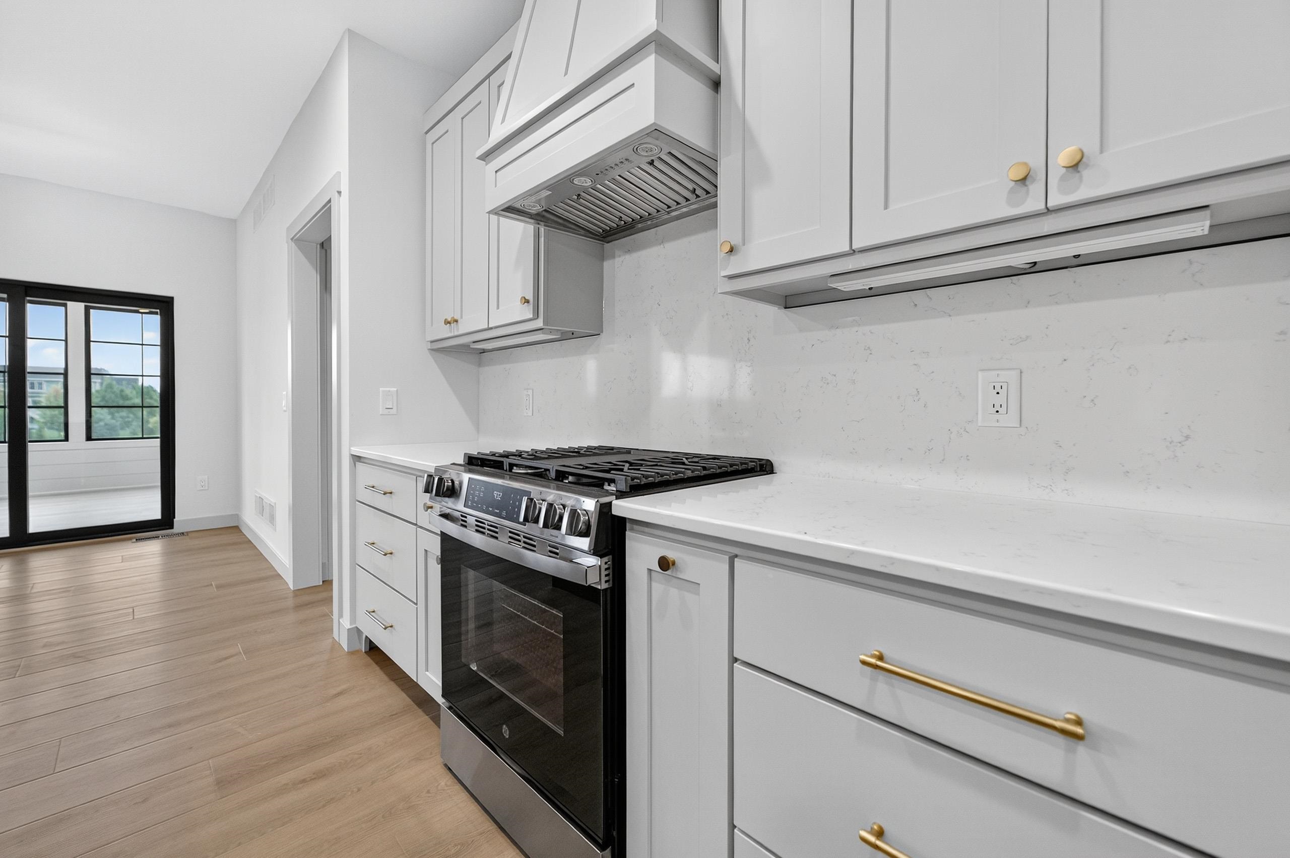 822 Westbridge Waunakee, WI 53597 - Photo 9 of 62