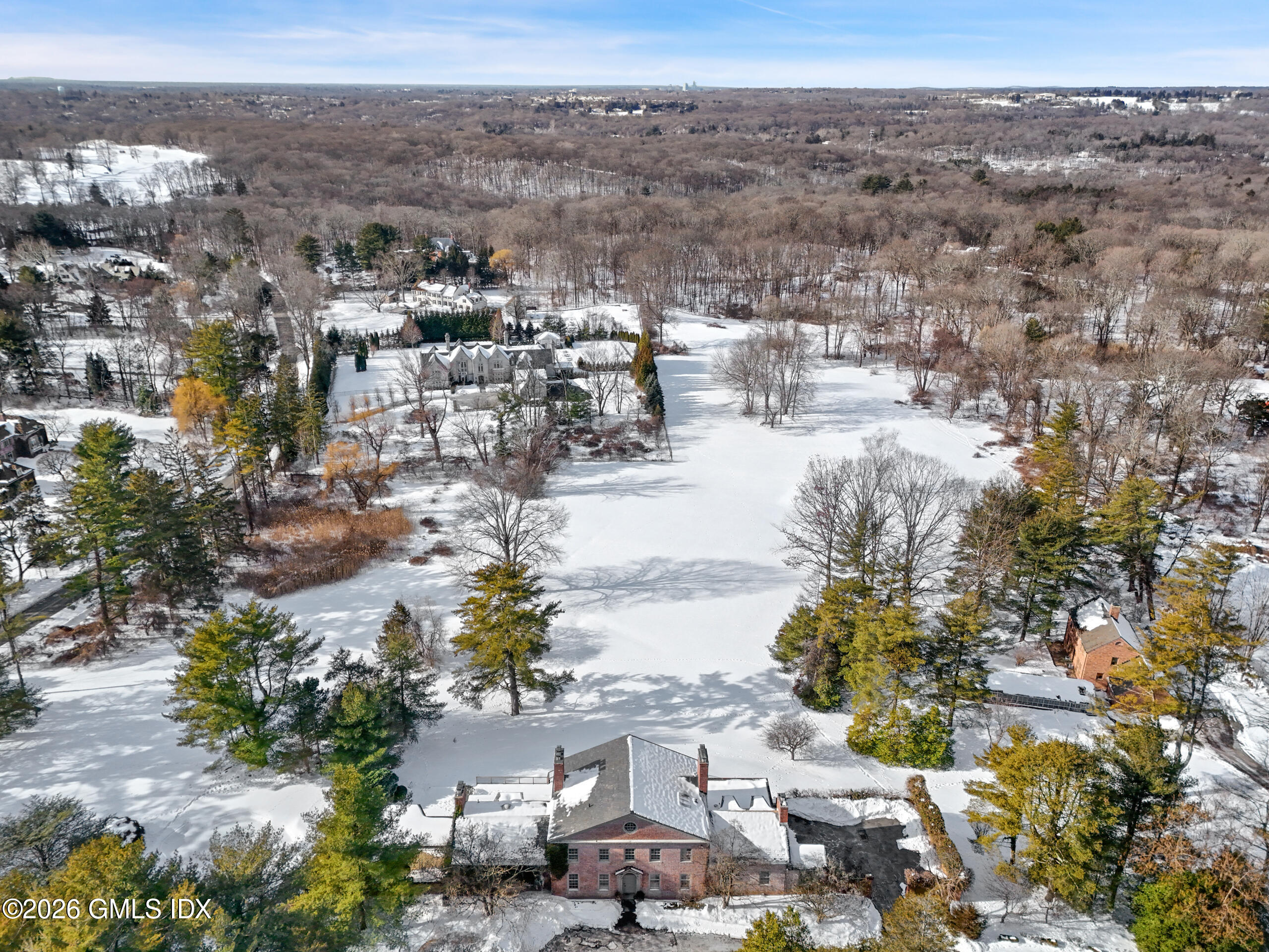 188 Round Hill Road Greenwich, CT 06831 - Photo 23 of 30 AERIAL