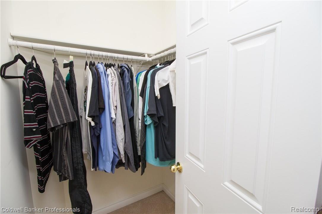 11020 Hensell Road Holly, MI 48442 - Photo 92 of 93 MasterBedroomCloset.jpg