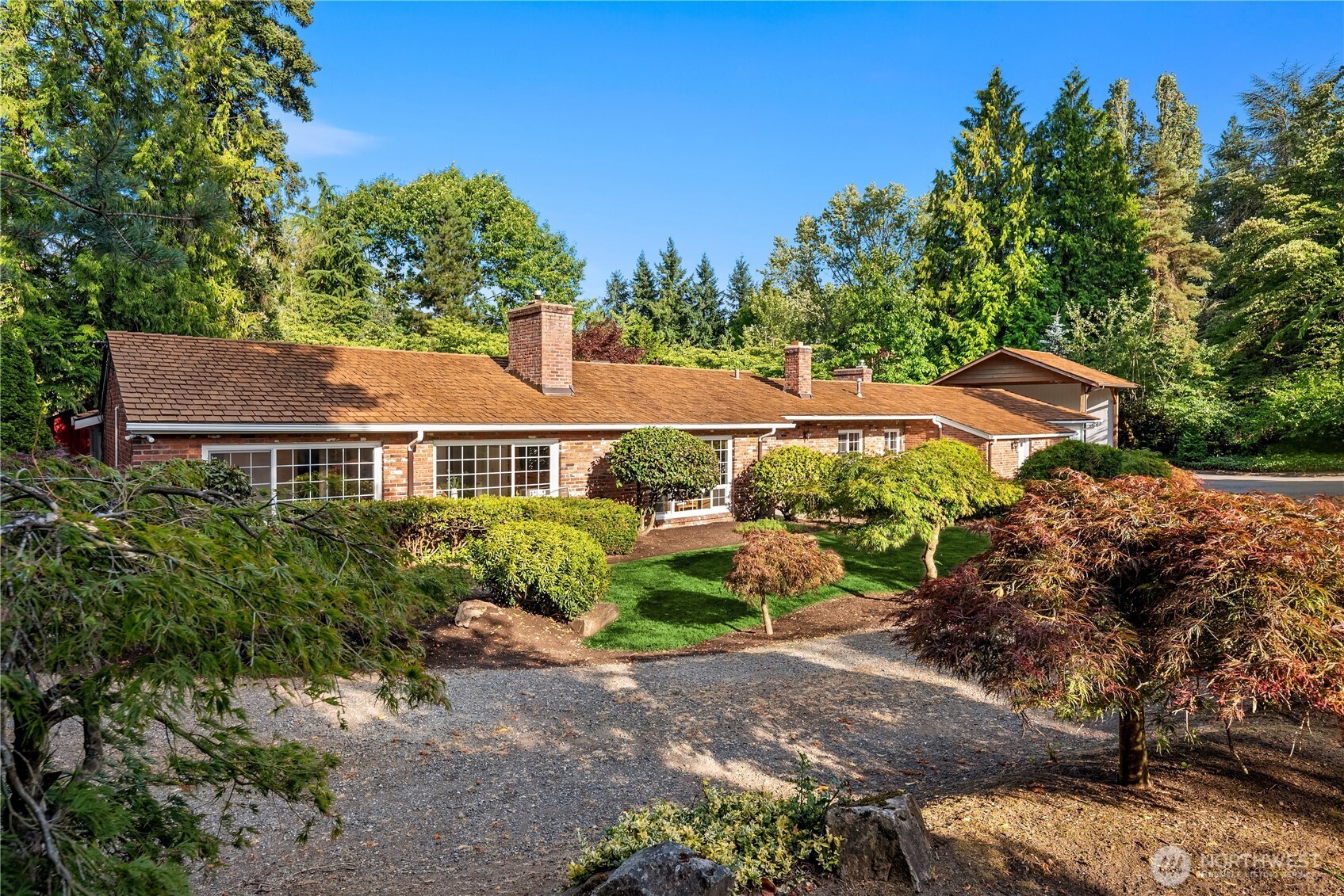 16 Diamond S Ranch Bellevue, WA 98004 - Photo 28 of 40