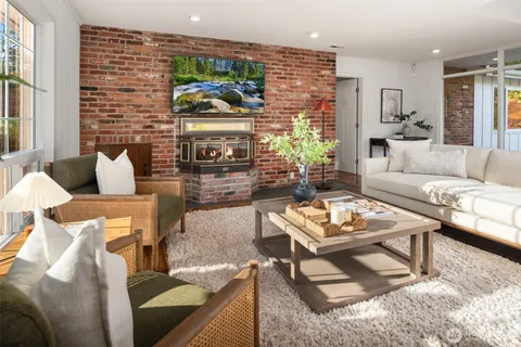 $3,495,000 | 16 Diamond S Ranch, Bellevue, WA 98004