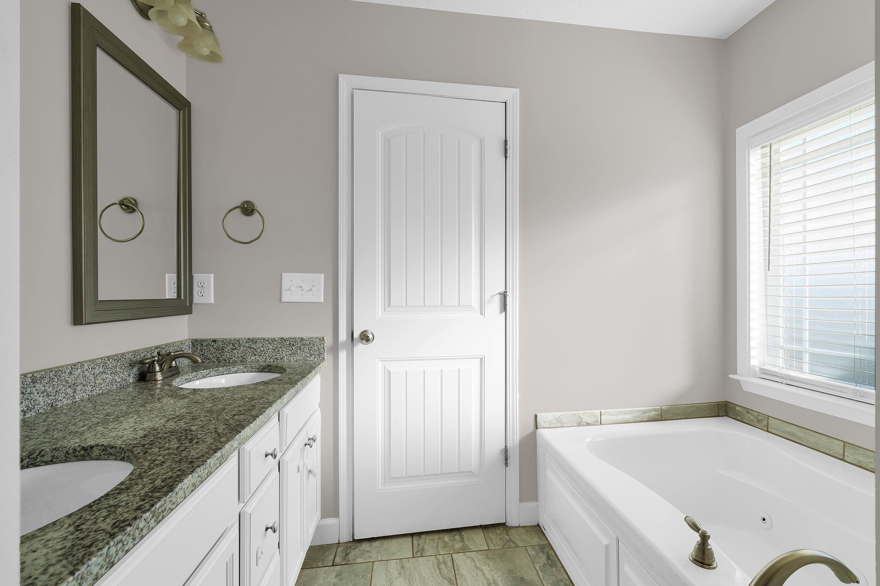 608 Berry Road Boiling Springs, SC 29316 - Photo 17 of 39