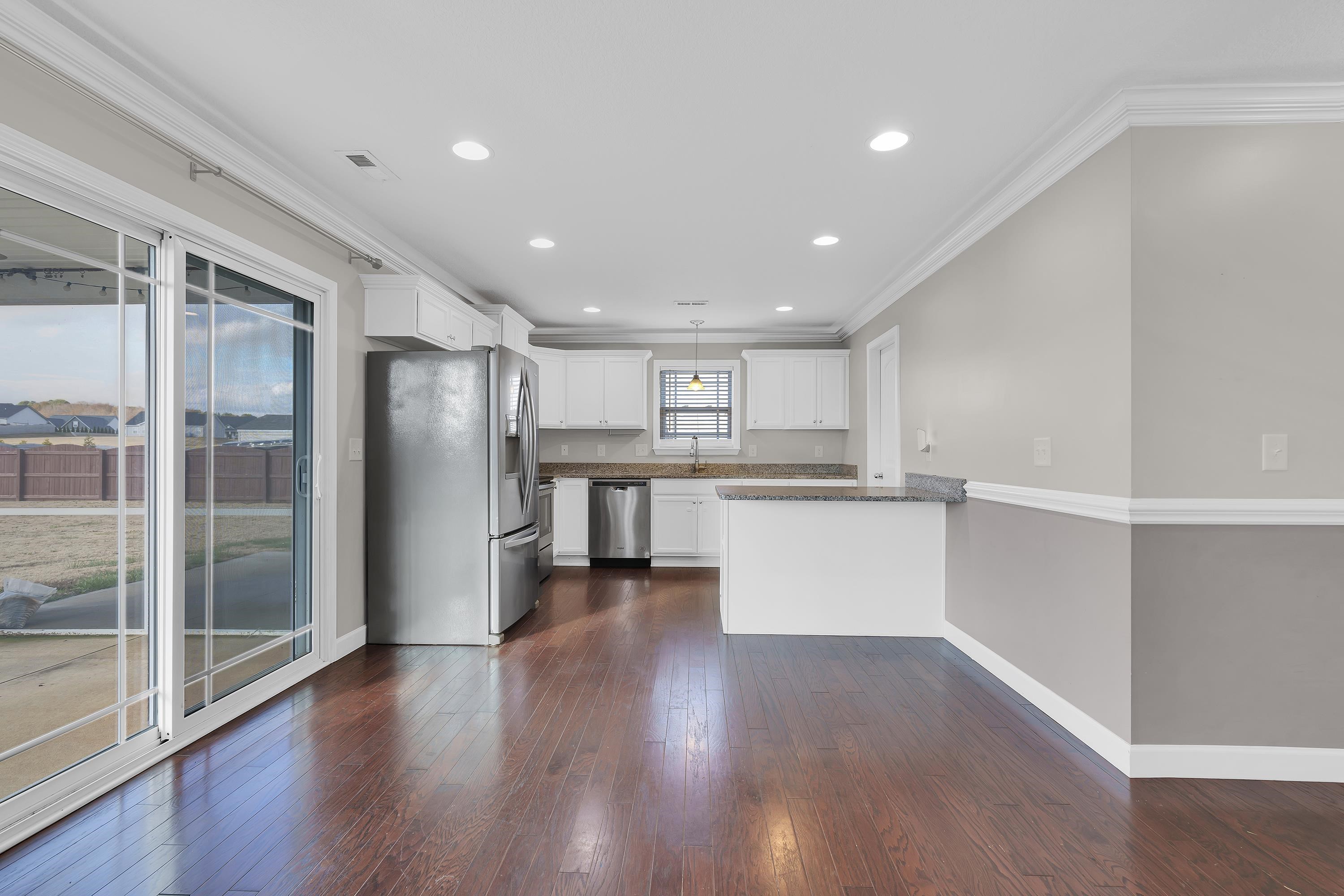 608 Berry Road Boiling Springs, SC 29316 - Photo 8 of 39