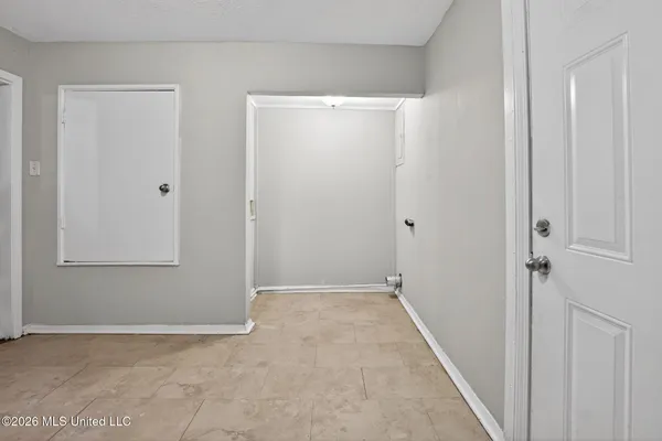 $74,900 | 5559 Queen Mary Lane, Jackson, MS 39209