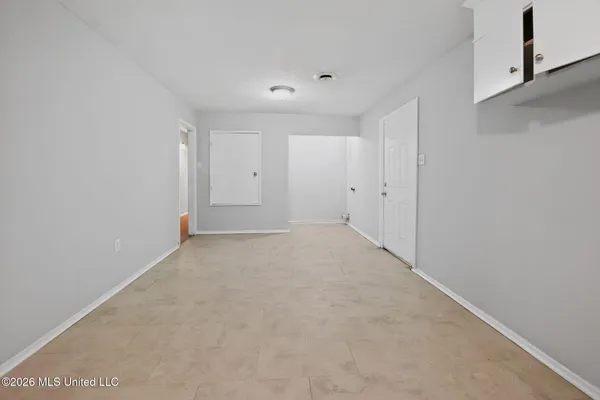 $74,900 | 5559 Queen Mary Lane, Jackson, MS 39209