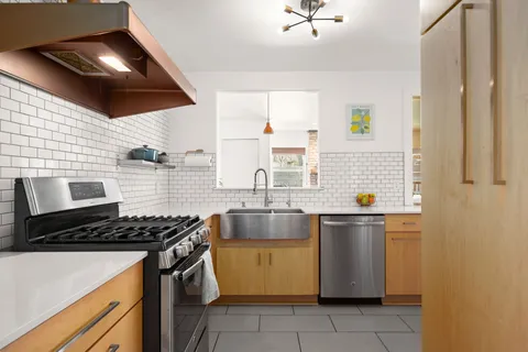 $589,000 | 6304 Peggy Street, Austin, TX 78723