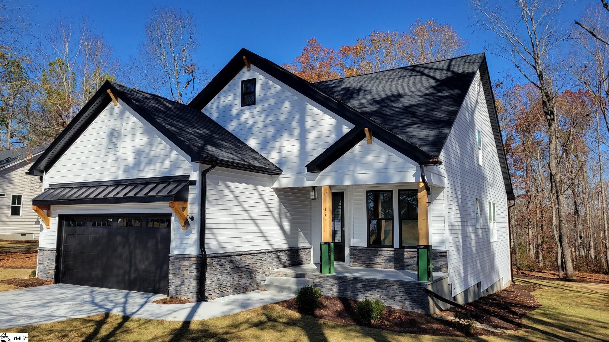 127 Carpenter Road Anderson, SC 29621 - Photo 1 of 26 Gallery Image 1